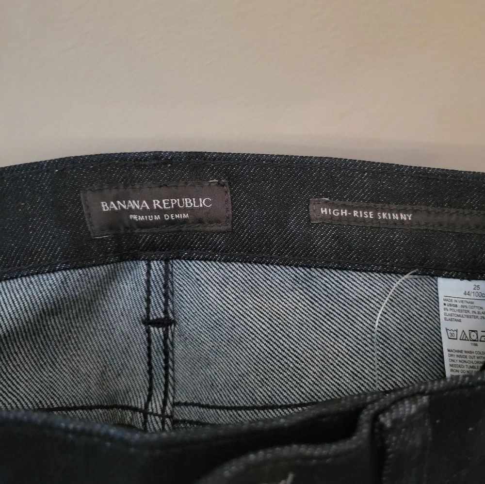 Banana Republic Women's High-Rise Dark Indigo Skinny Jeans - Picture 4 of 7